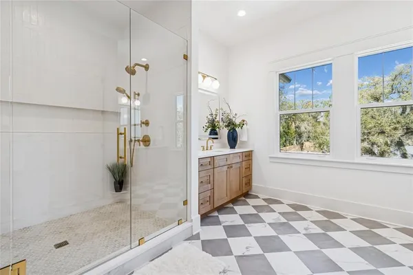 $775,000 | 1709 East Henry Avenue, Tampa, FL 33610
