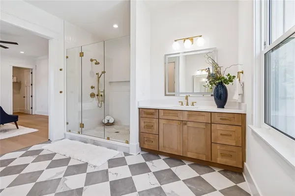 $775,000 | 1709 East Henry Avenue, Tampa, FL 33610