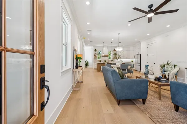 $775,000 | 1709 East Henry Avenue, Tampa, FL 33610