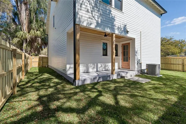 $775,000 | 1709 East Henry Avenue, Tampa, FL 33610