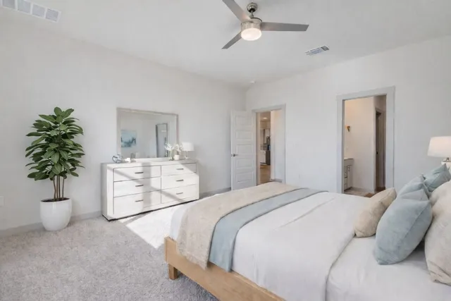 $2,600 | 10932 Defender Trail, Austin, TX 78754