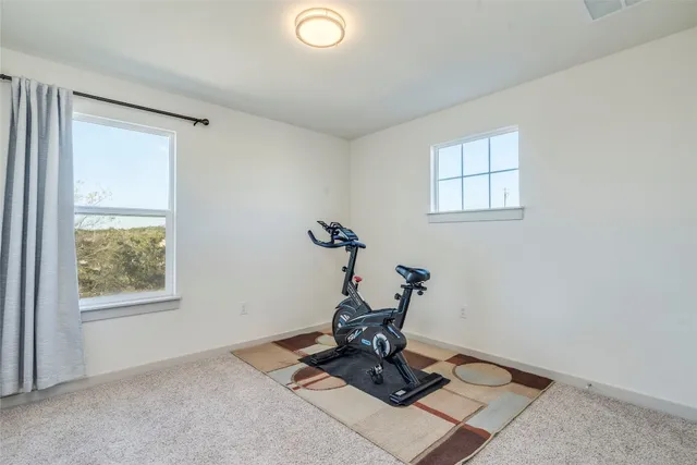 $2,600 | 10932 Defender Trail, Austin, TX 78754