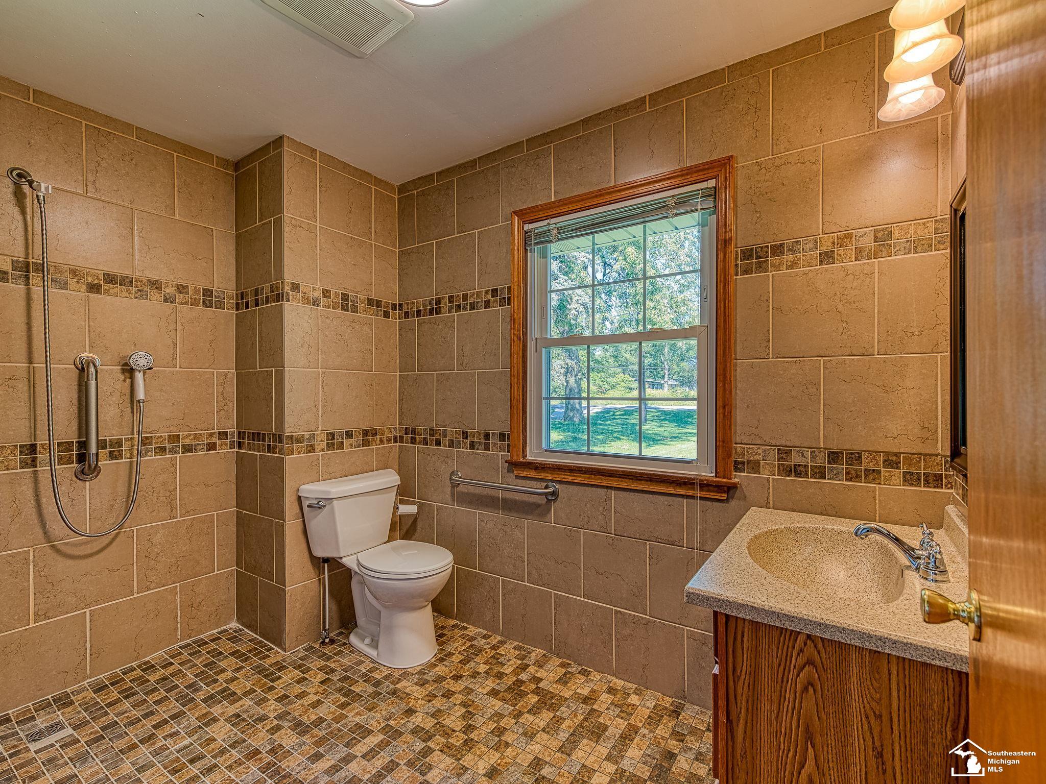 589 West Sterns Road Temperance, MI 48182 - Photo 28 of 42
