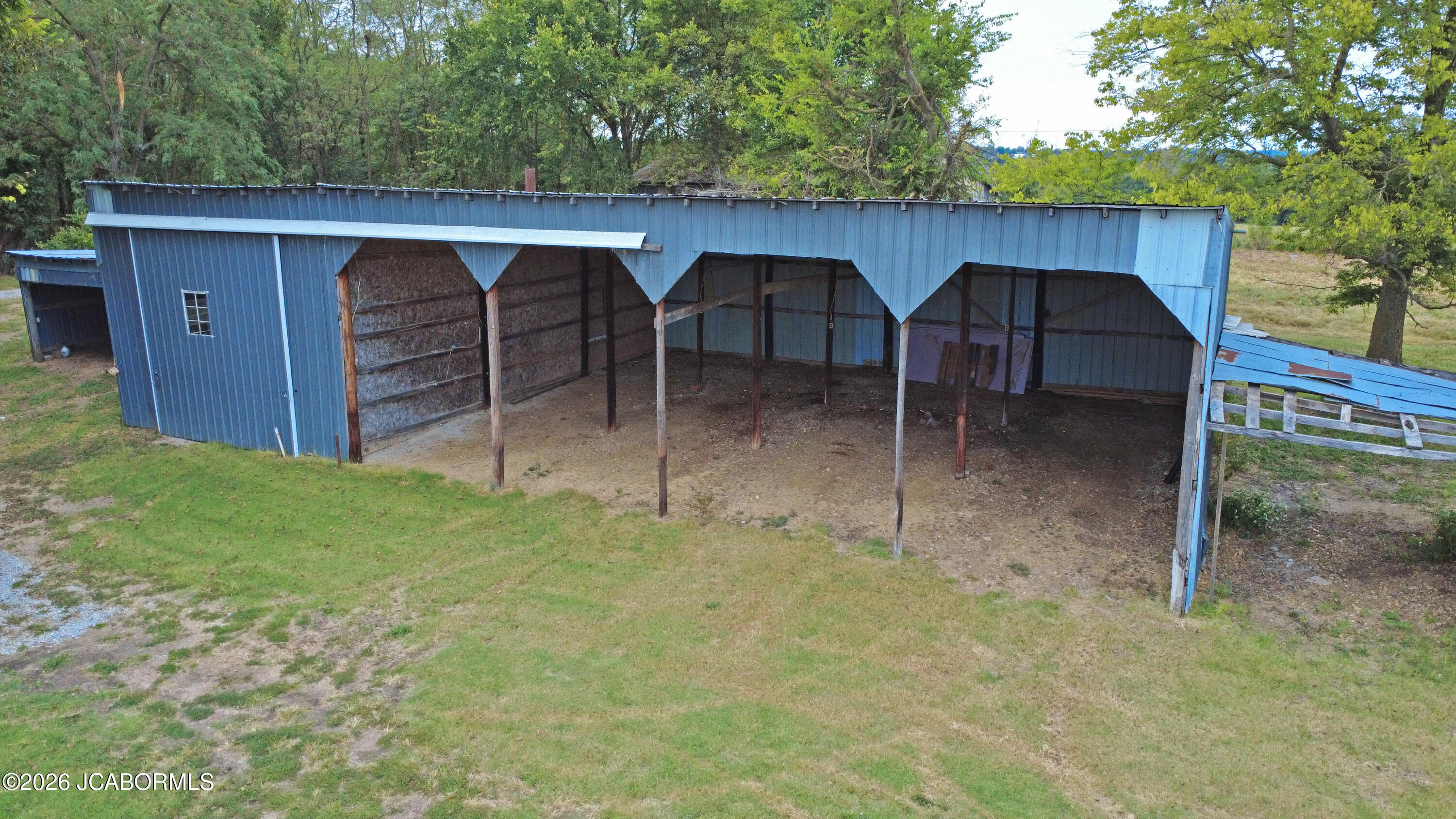 34899 Strawberry Road California, MO 65018 - Photo 14 of 18 Gallery Image 14