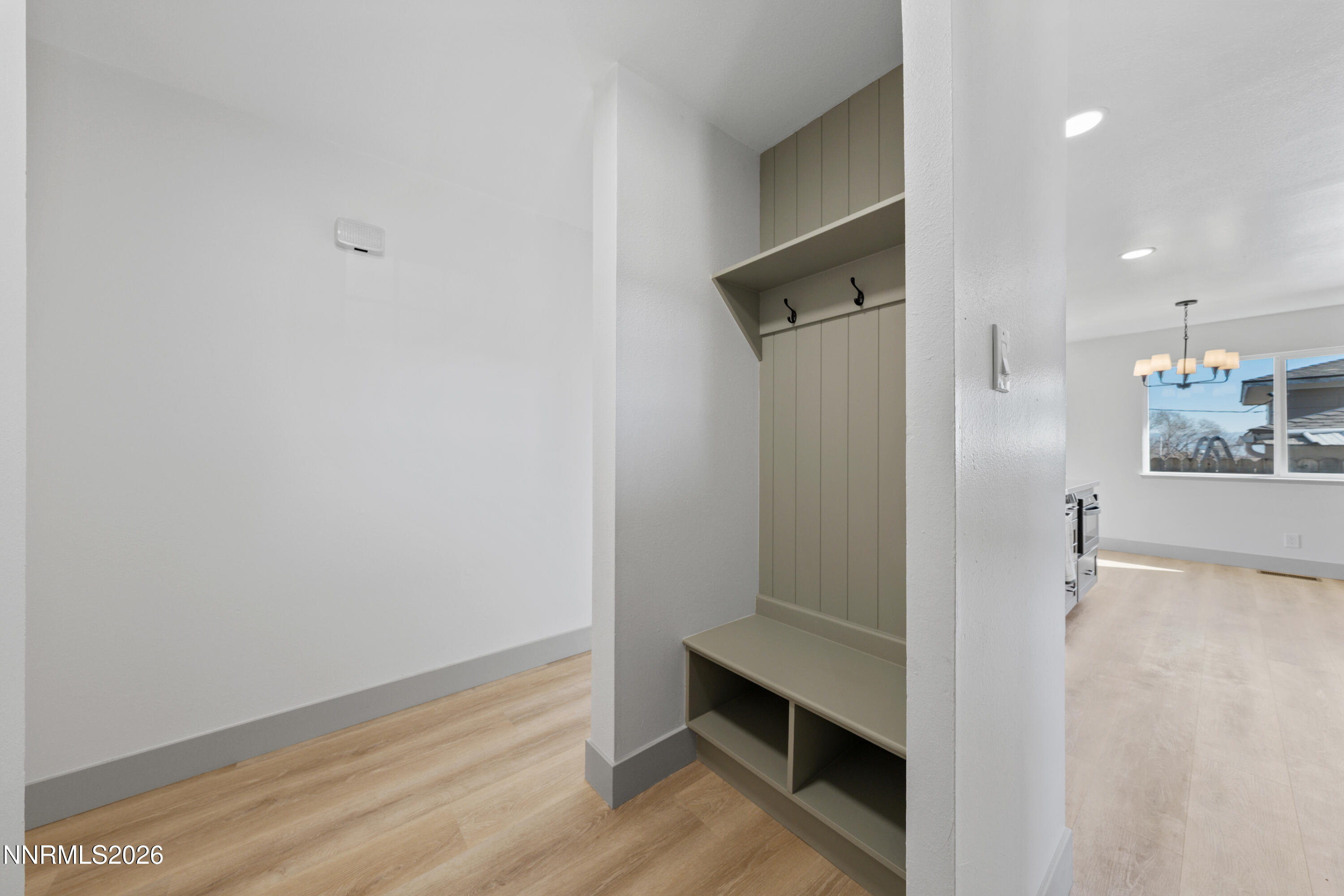 3286 Heights Drive Reno, NV 89503 - Photo 5 of 30 A7V03217