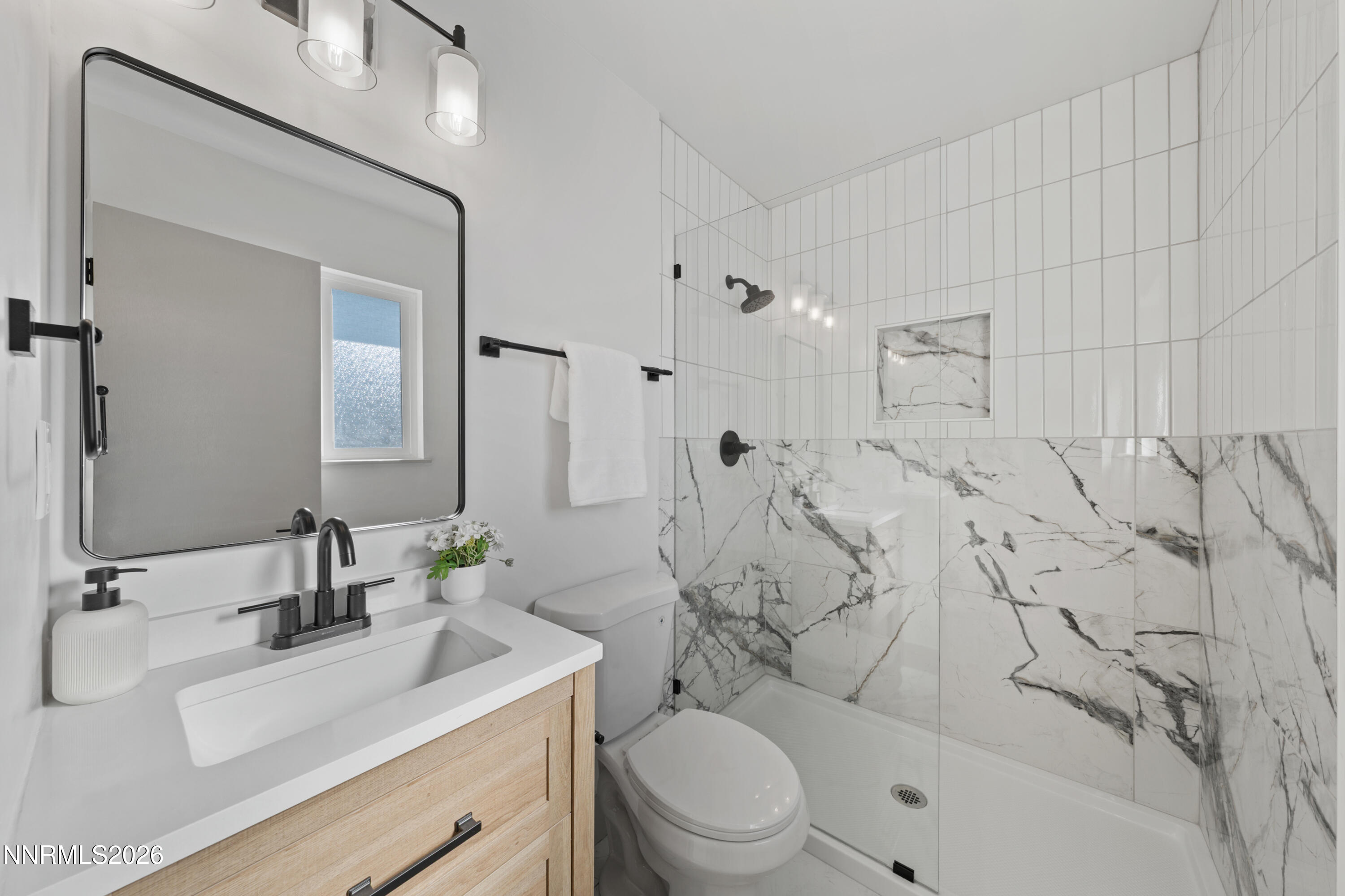 3286 Heights Drive Reno, NV 89503 - Photo 7 of 30 A7V03349