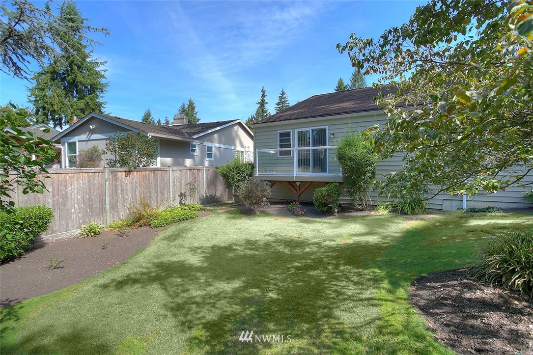 14325 Southeast 169th Street Renton, WA 98058 - Photo 24 of 25 Gallery Image 24