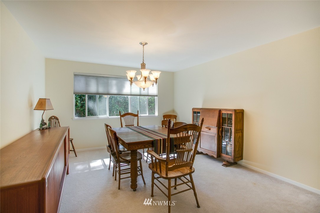 14325 Southeast 169th Street Renton, WA 98058 - Photo 9 of 25 Gallery Image 9