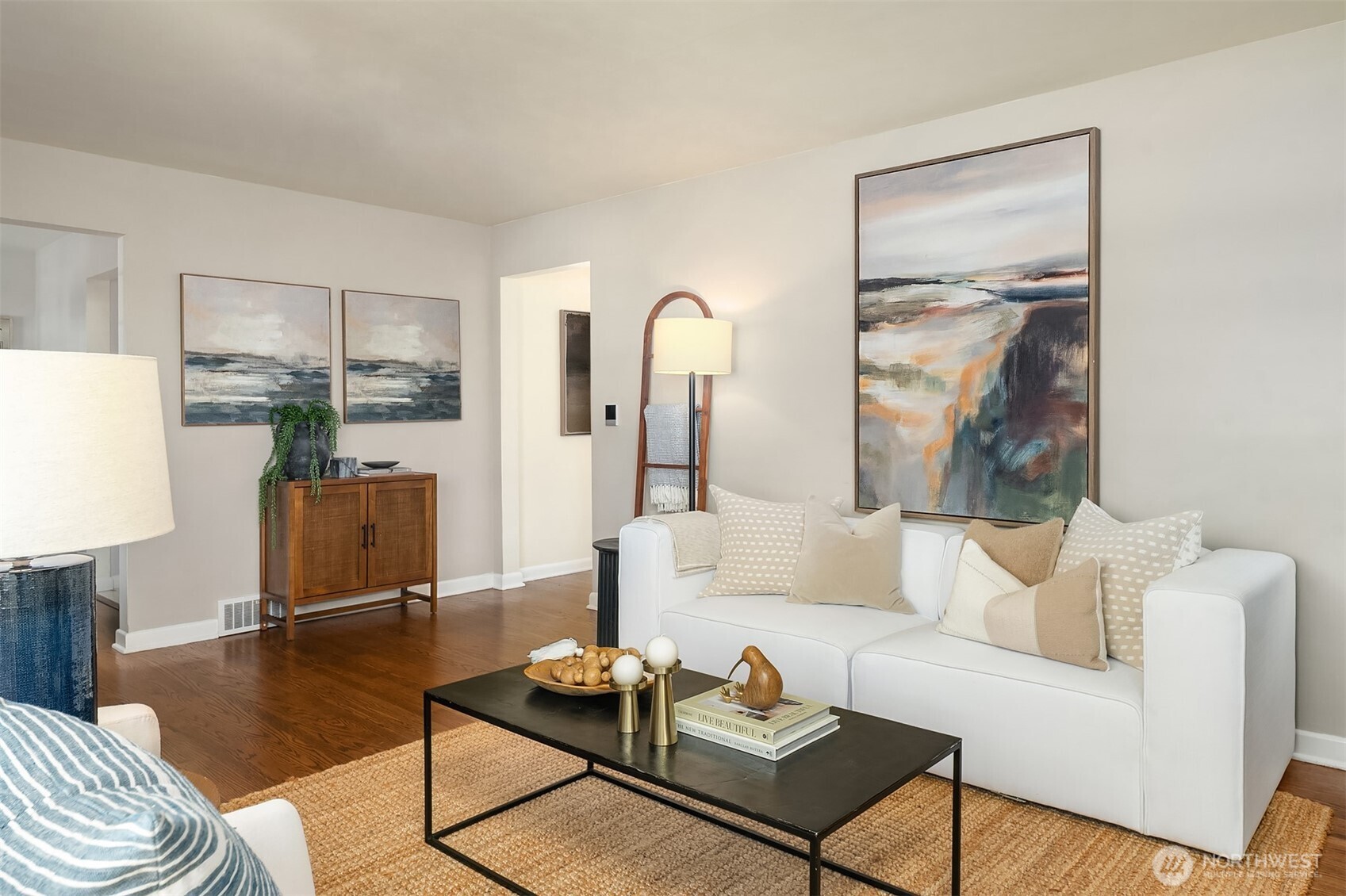 727 North 81st Street Seattle, WA 98103 - Photo 7 of 27 Gallery Image 7