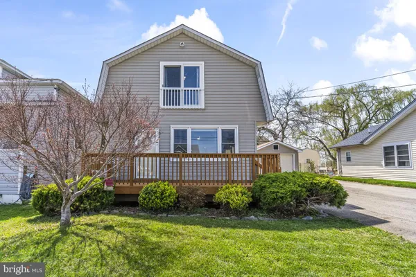 $525,000 | 3905 26th Street, Chesapeake Beach, MD 20732