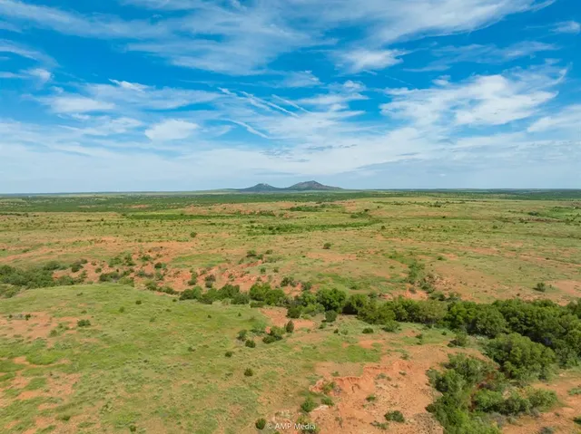 $848,000 | 440 C R 440, Rotan, TX 79546