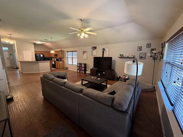 $2,495 | 9120 Bedford Lane, McKinney, TX 75071