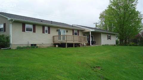 10470 Henderson Road Corunna, MI 48817 - Photo 10 of 11 20437931-10.JPG
