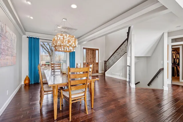 $2,350,000 | 263 Lake Avenue North, Spicer, MN 56288