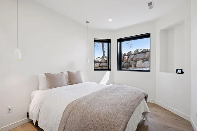 $2,350,000 | 263 Lake Avenue North, Spicer, MN 56288