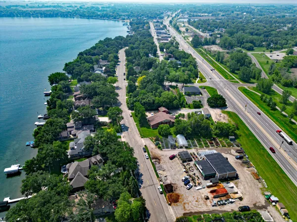 $2,350,000 | 263 Lake Avenue North, Spicer, MN 56288