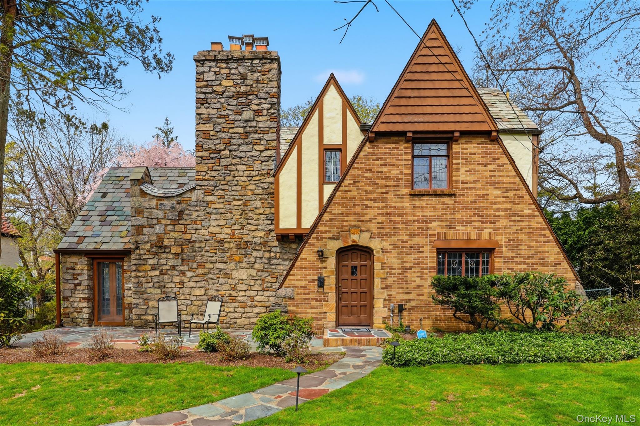 126 Taymil Road New Rochelle, NY 10804 - Photo 1 of 1 Gallery Image 1