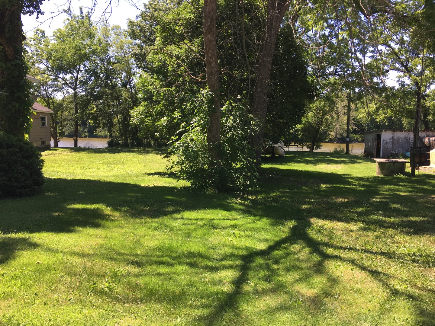 3357 East 2059th Road Ottawa, IL 61350 - Photo 2 of 15