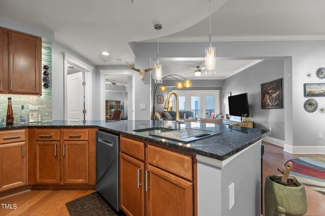 $520,000 | 222 Glenwood Avenue, Unit 318, Raleigh, NC 27603