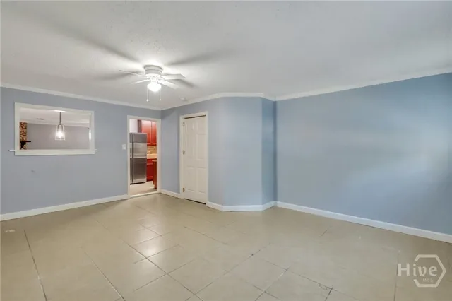 $2,000 | 5908 Fairview Avenue, Savannah, GA 31406