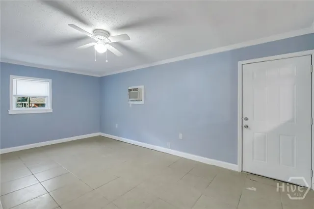 $2,000 | 5908 Fairview Avenue, Savannah, GA 31406