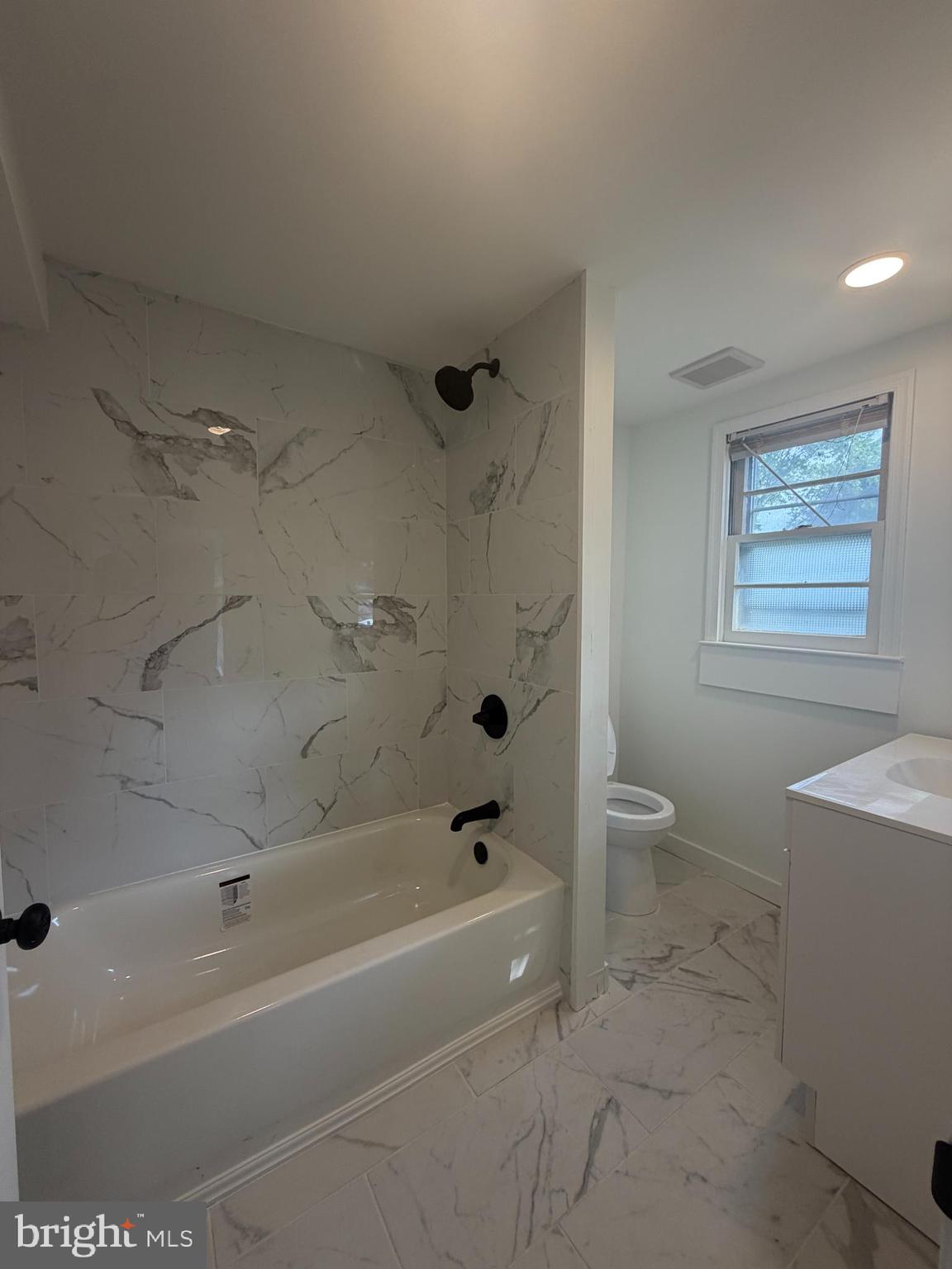744 2nd Street Somers Point, NJ 08244 - Photo 3 of 24