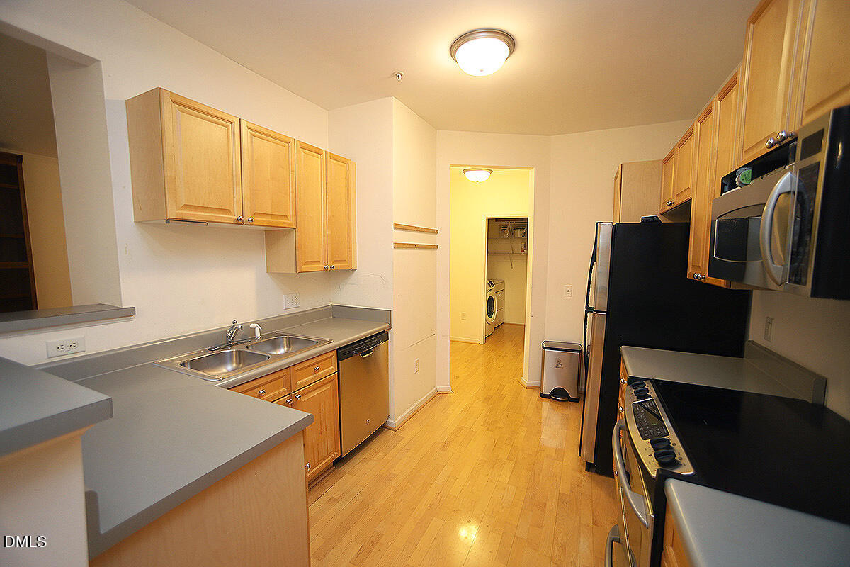 3161 Hemlock Forest Circle, Unit 101 Raleigh, NC 27612 - Photo 9 of 21 3161 Hemlock Forest Circlel