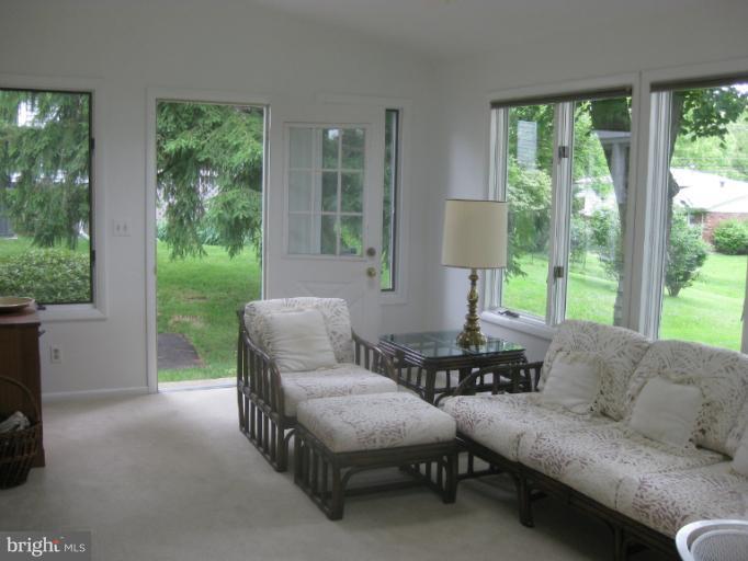 2507 Lawnside Road Lutherville-Timonium, MD 21093 - Photo 14 of 21 Sunroom