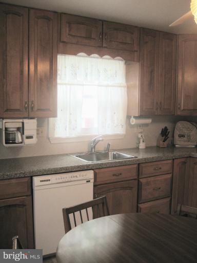 2507 Lawnside Road Lutherville-Timonium, MD 21093 - Photo 19 of 21 Kitchen