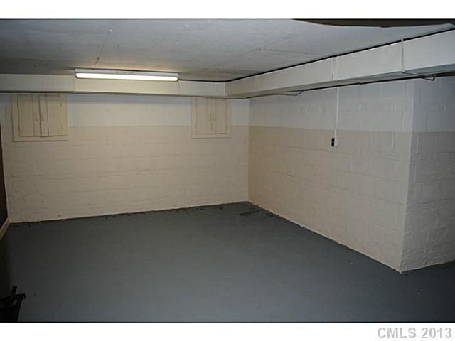 213 Queen Anne Road Salisbury, NC 28144 - Photo 14 of 16 Gallery Image 14