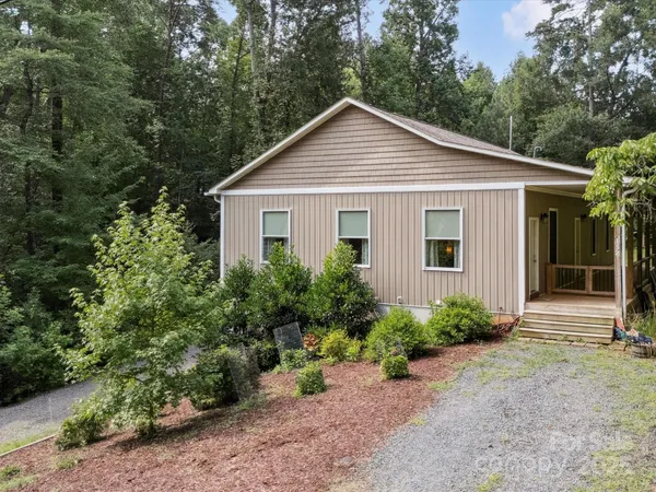 $440,000 | 158 Pioneer Drive, Mount Gilead, NC 27306