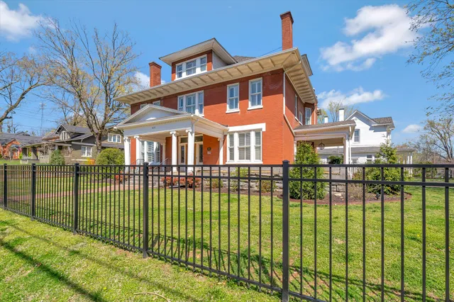 $1,300,000 | 310 West 6th Street, Columbia, TN 38401