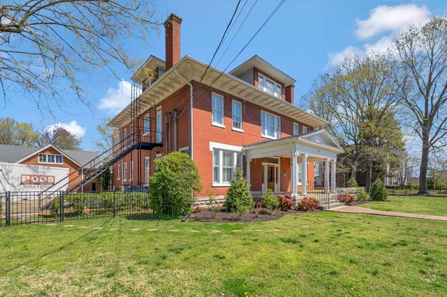 $1,300,000 | 310 West 6th Street, Columbia, TN 38401