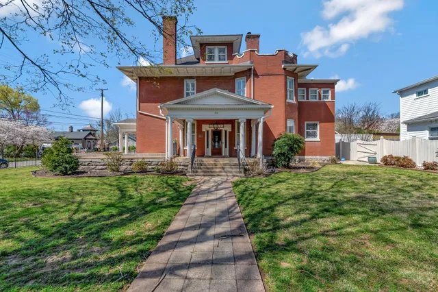 $1,300,000 | 310 West 6th Street, Columbia, TN 38401