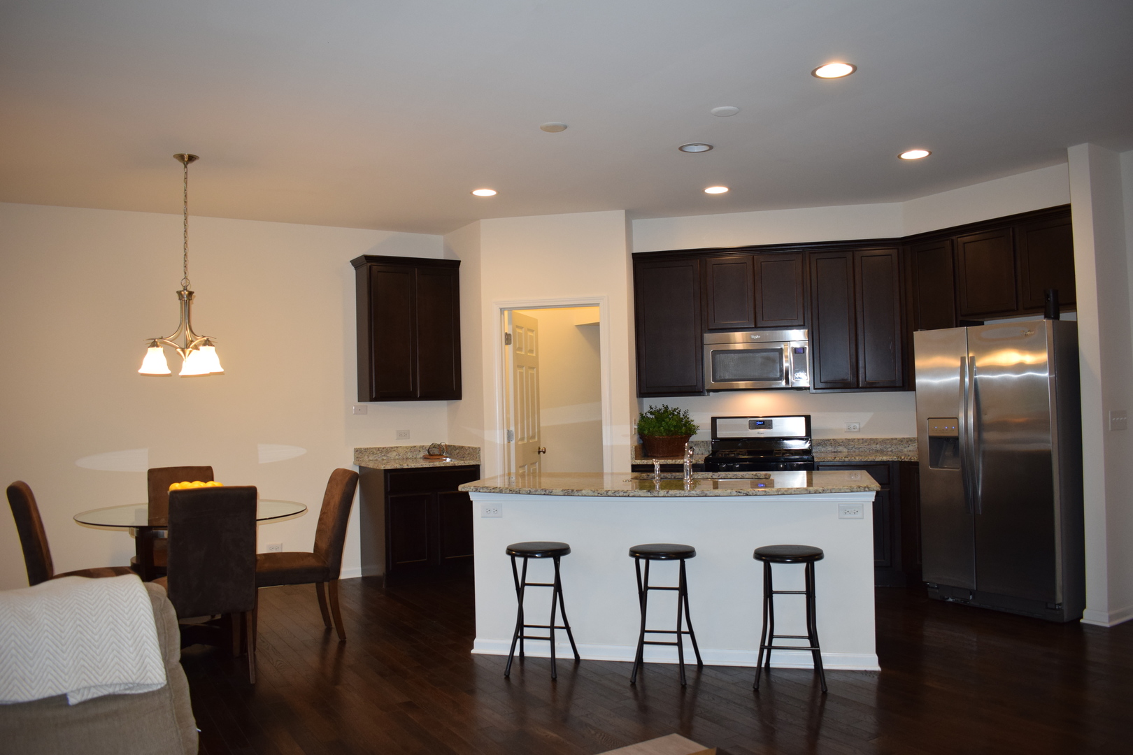 2841 Church Road Aurora, IL 60502 - Photo 11 of 26 Gallery Image 11