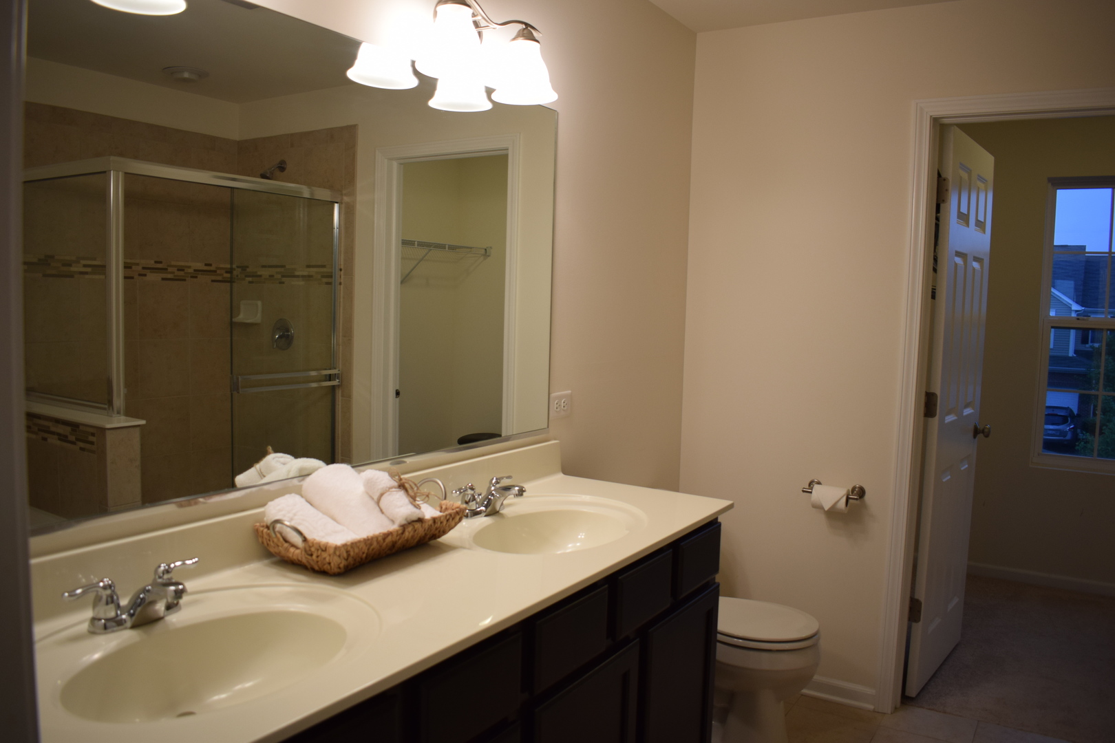 2841 Church Road Aurora, IL 60502 - Photo 17 of 26 Gallery Image 17
