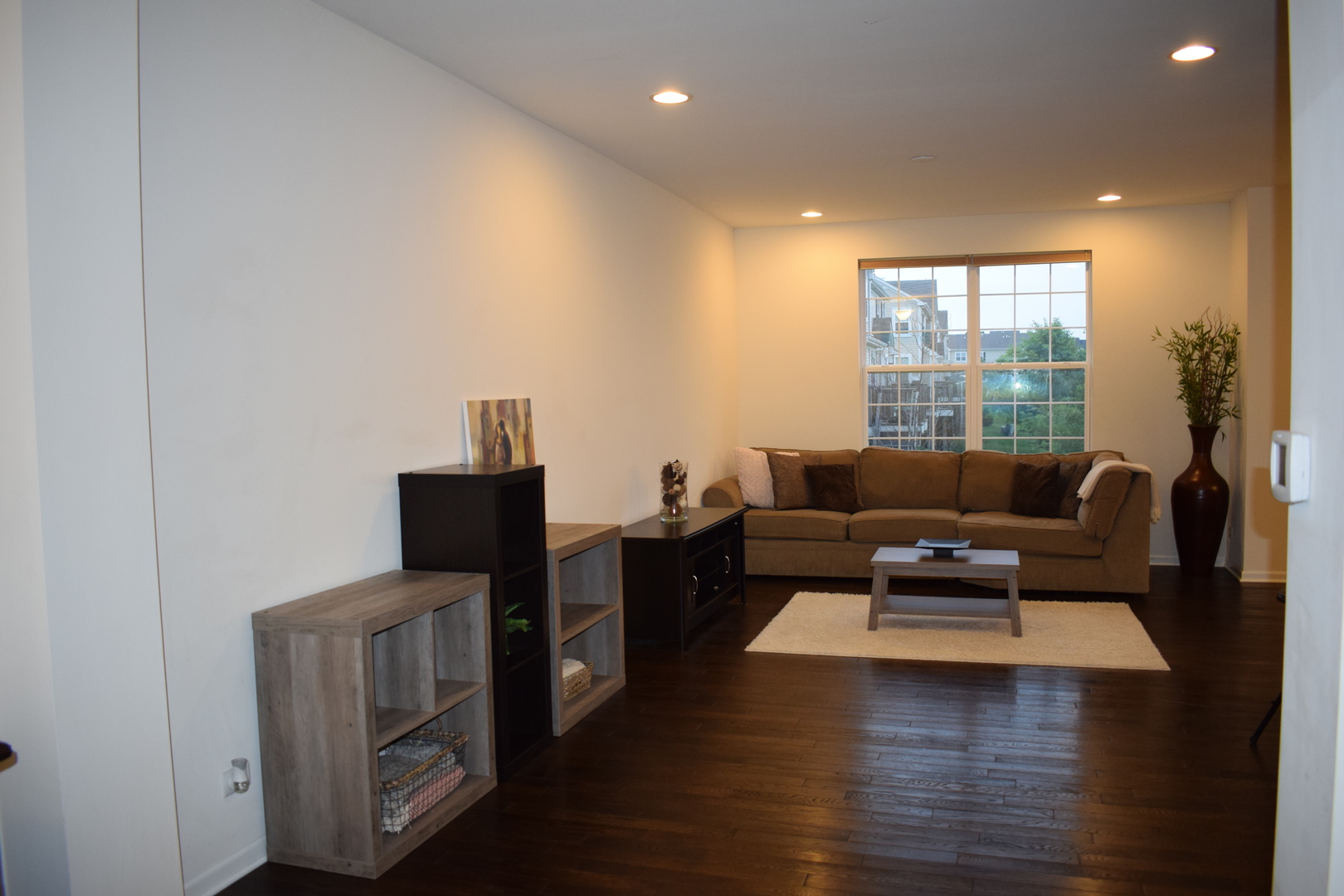 2841 Church Road Aurora, IL 60502 - Photo 3 of 26 Gallery Image 3