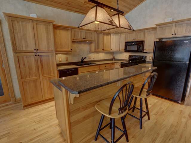 4400 Rosalie Lane Rhinelander, WI 54501 - Photo 4 of 29 Gallery Image 4