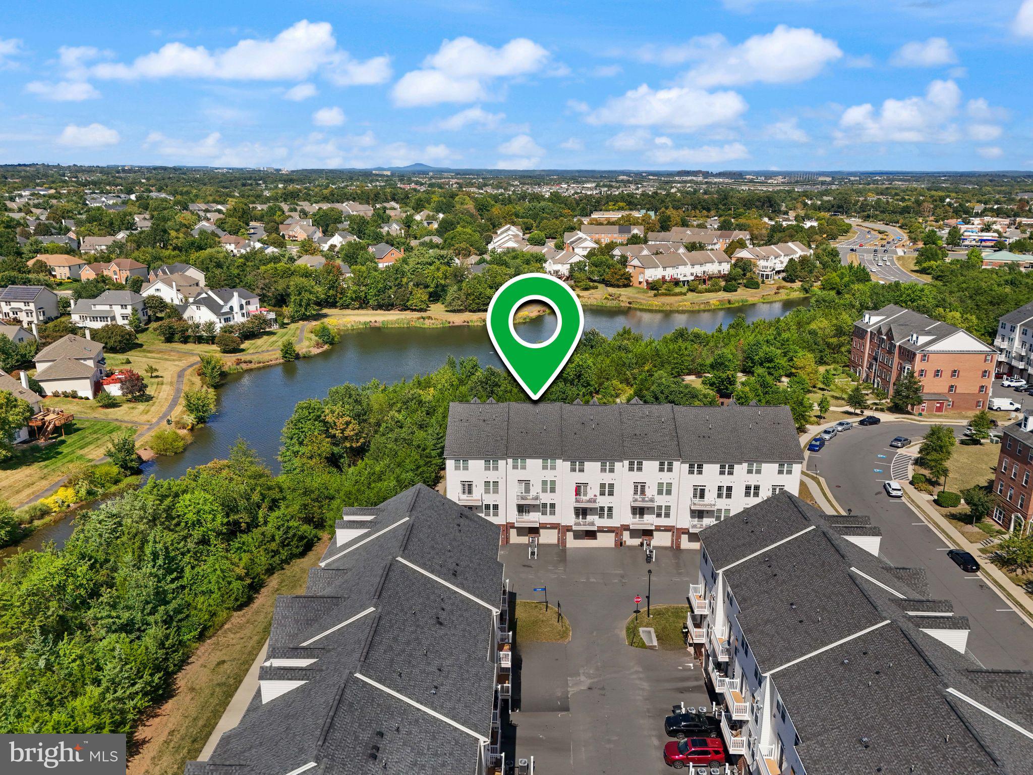 43846 Artsmith Terrace Ashburn, VA 20147 - Photo 36 of 38 a view of a city