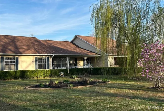 $299,900 | 82 Kelsey Lane, Fairdealing, MO 63939