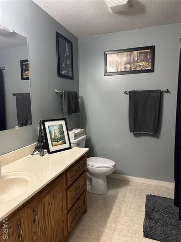 $299,900 | 82 Kelsey Lane, Fairdealing, MO 63939