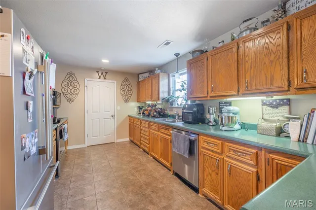 $299,900 | 82 Kelsey Lane, Fairdealing, MO 63939