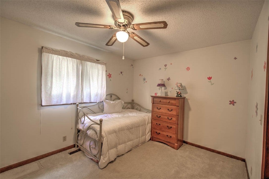 4674 Redbud Court Decatur, IL 62526 - Photo 16 of 26 Gallery Image 16