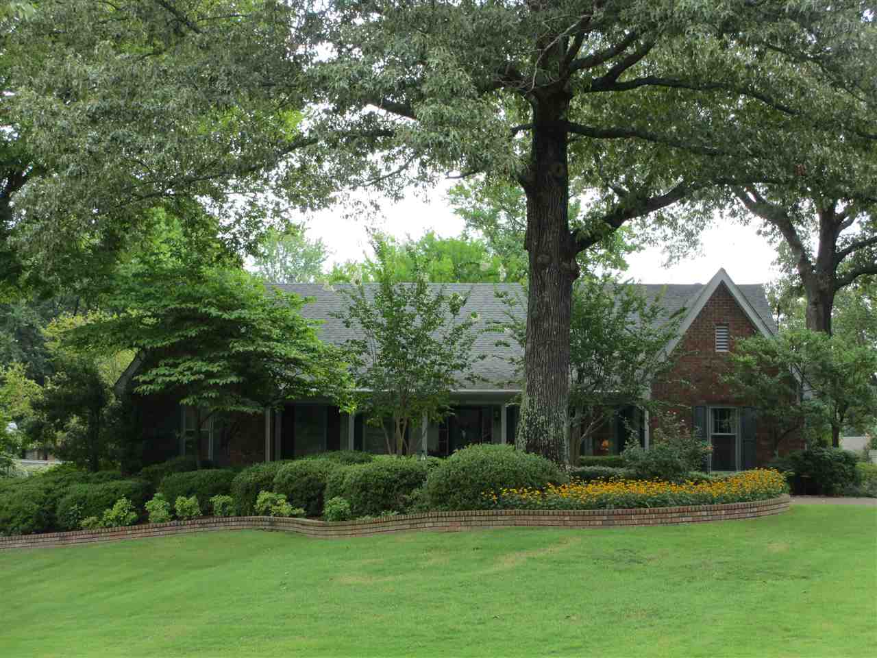 432 Miracle Point Memphis, TN 38120 - Photo 1 of 1 Gallery Image 1
