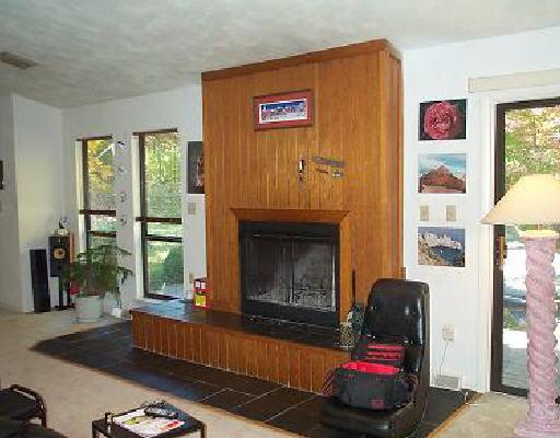 6868 Sugar Rum Ridge Road Roanoke, VA 24018 - Photo 3 of 4 Listing Photo
