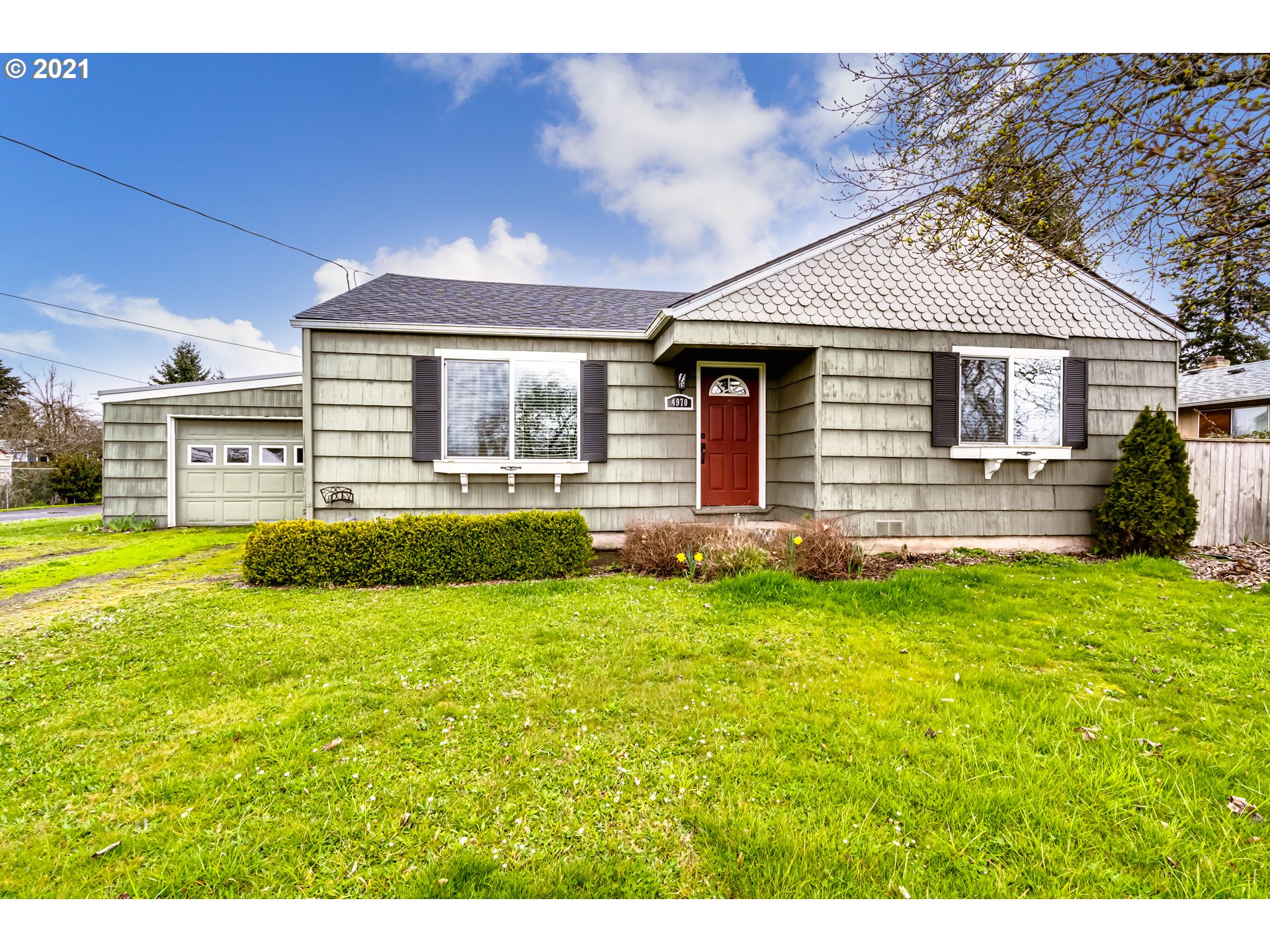 4970 E Street Springfield, OR 97478 - Photo 2 of 32