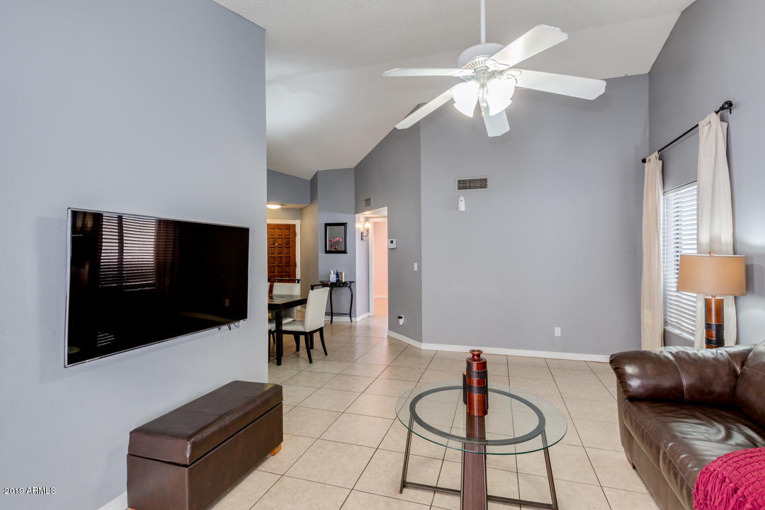1102 East Wagoner Road Phoenix, AZ 85022 - Photo 13 of 24 13-Wagoner