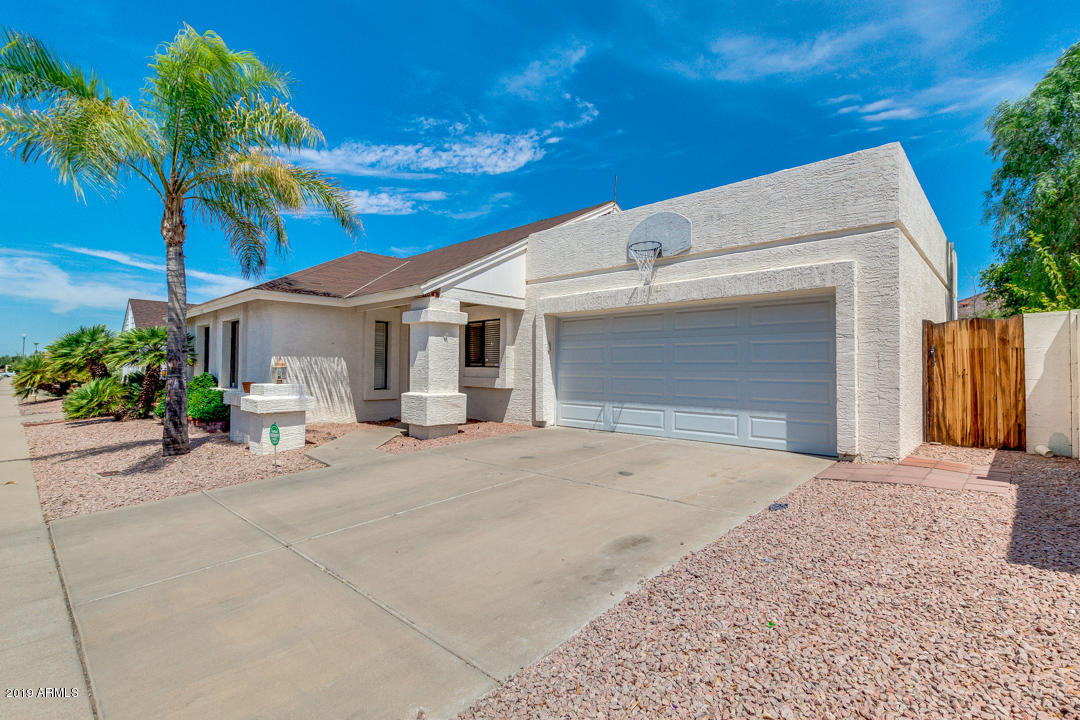 1102 East Wagoner Road Phoenix, AZ 85022 - Photo 3 of 24 03-Wagoner