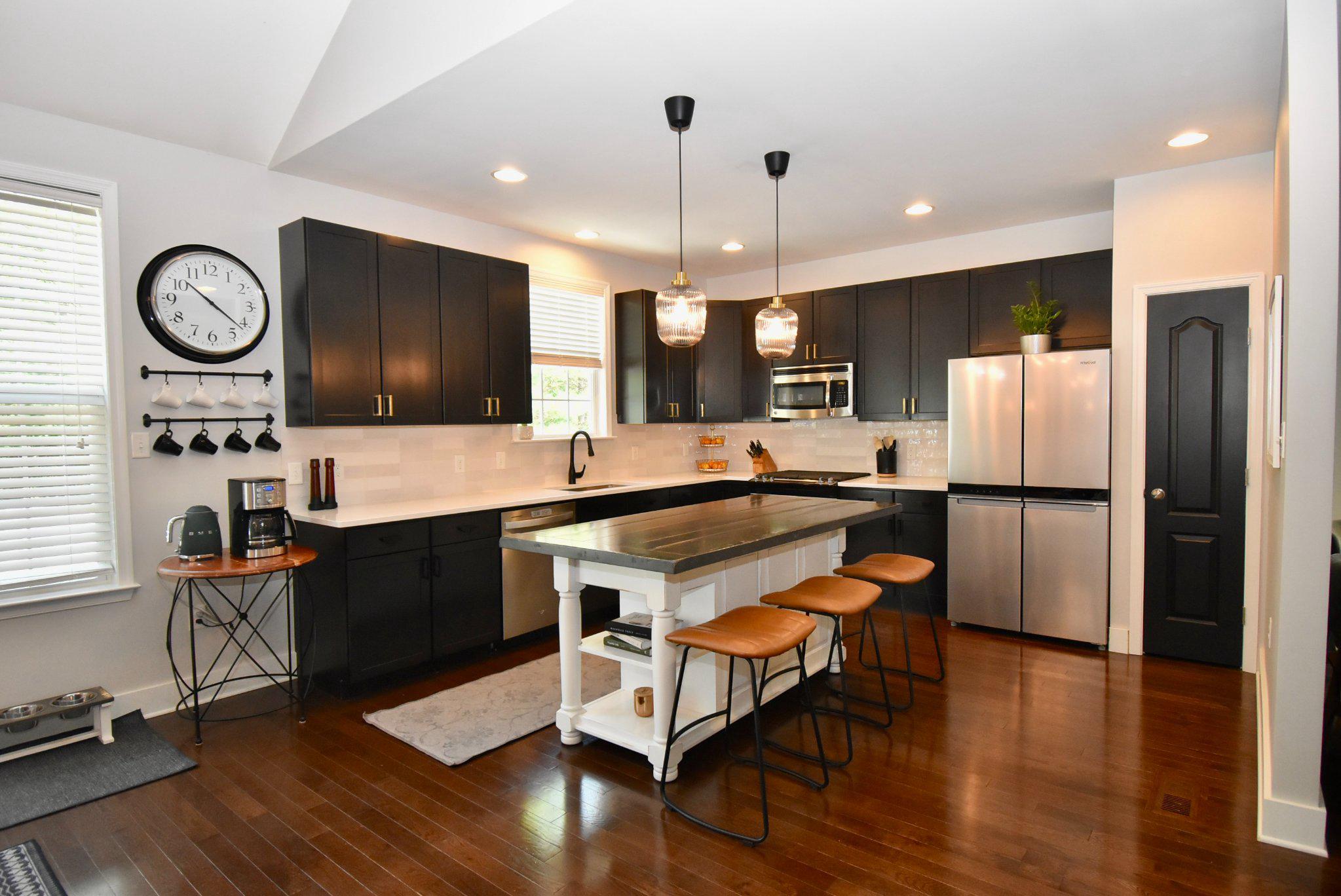 452 Welsh Hill Road Newark, DE 19702 - Photo 16 of 56 Beautiful Kit w/Quartz Countertops