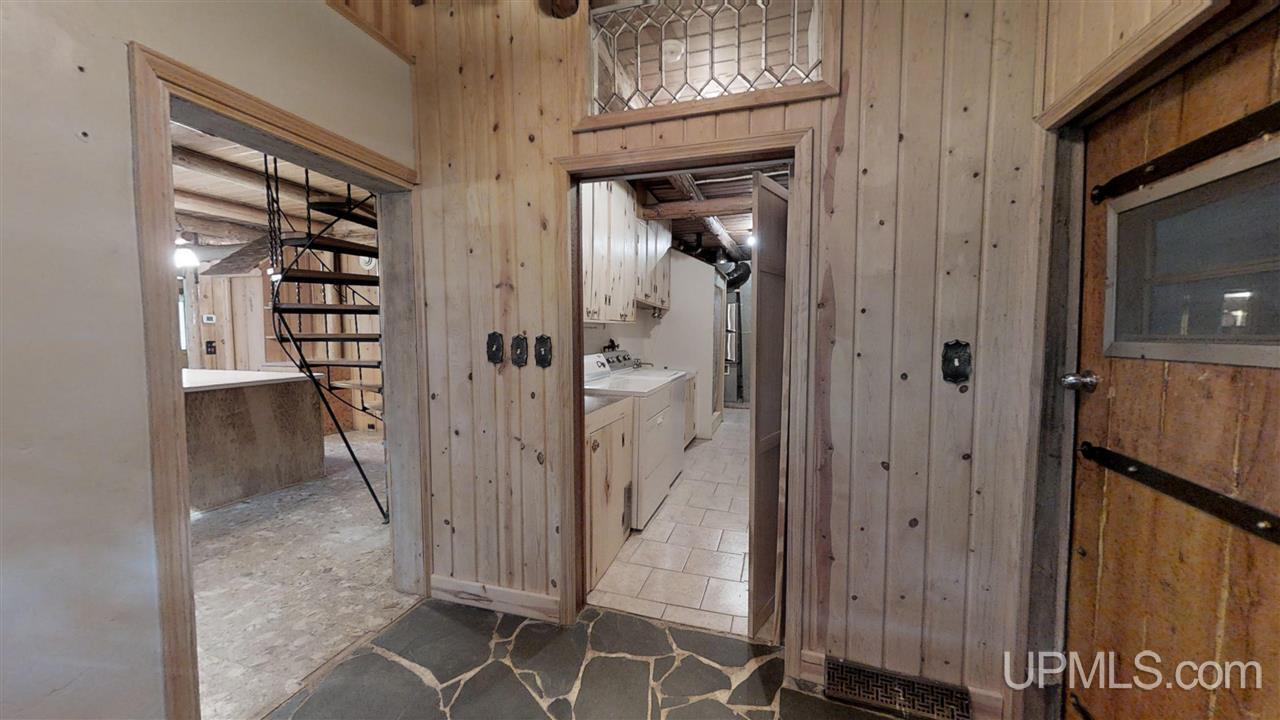 107 Valley Road Negaunee, MI 49866 - Photo 2 of 45 Gallery Image 2